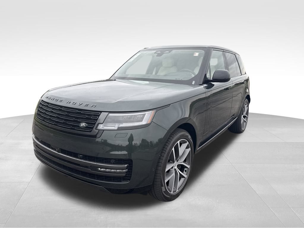 2025 Land Rover Range Rover SE's photo