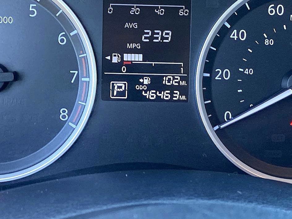 2024 Nissan Kicks S photo 4