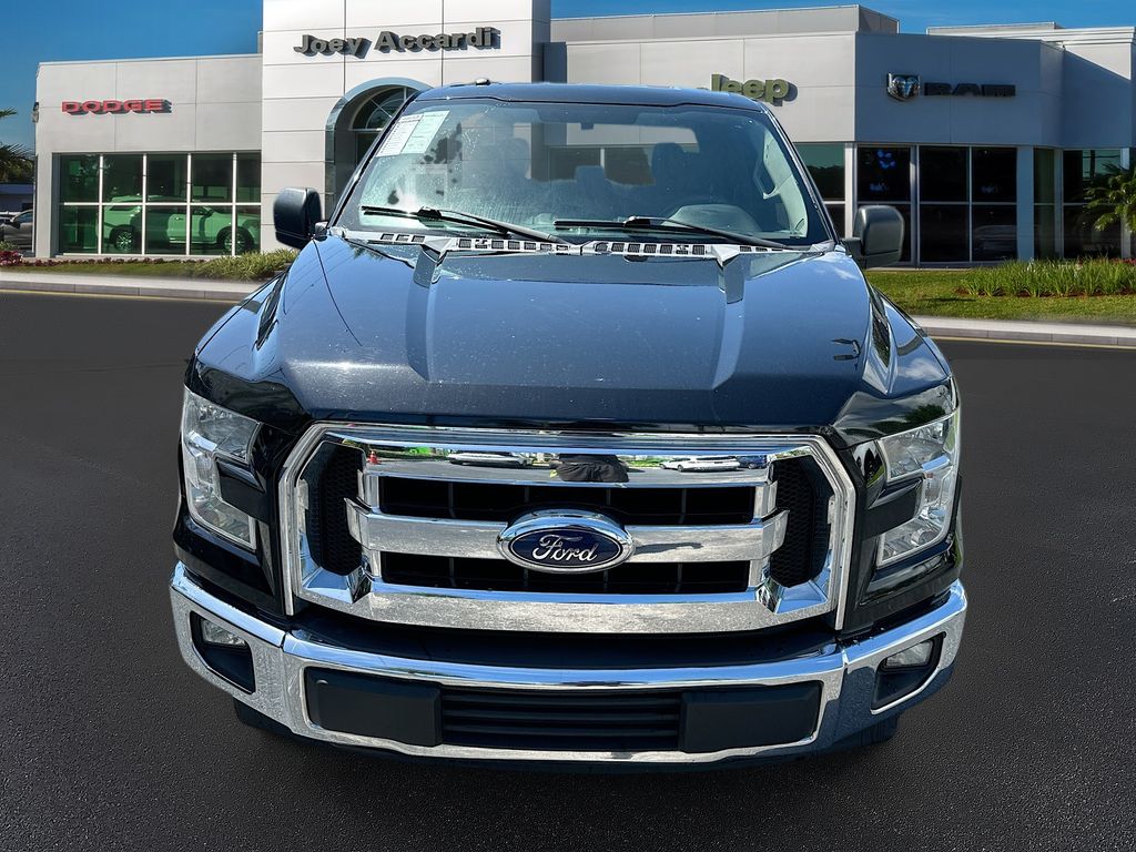 2017 Ford F-150 XLT photo 2