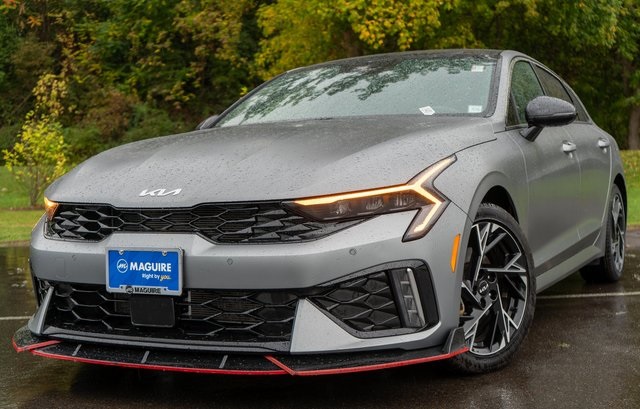 2025 Kia K5 GT-Line's photo