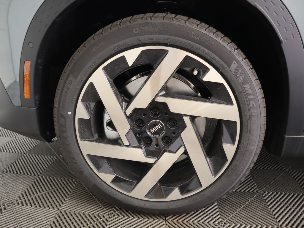 2025 Mini Countryman ALL4 Signature photo 29
