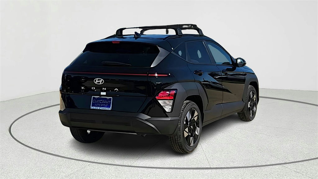 2026 Hyundai Kona SEL photo 2