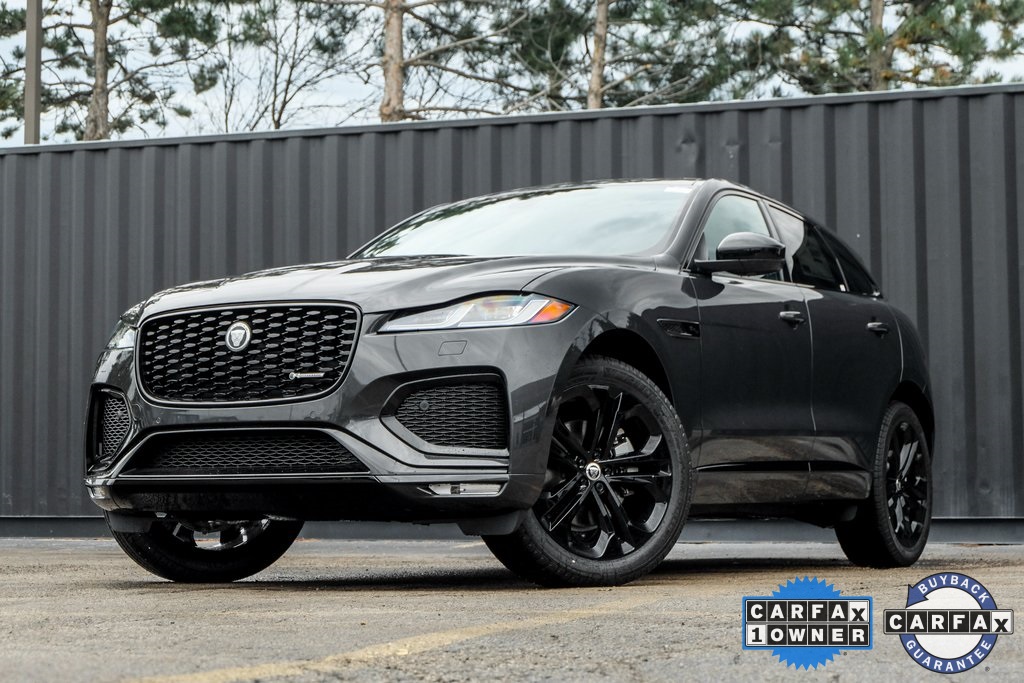 2025 Jaguar F-PACE R-Dynamic S's photo