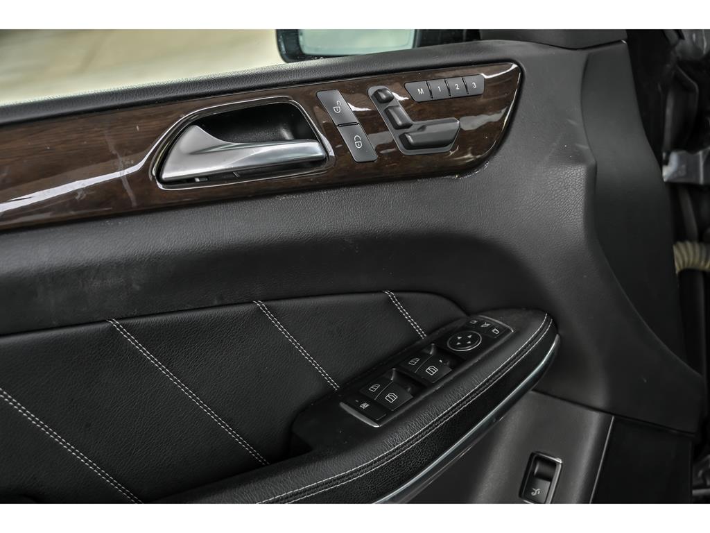 2014 Mercedes Benz GL 450 photo 5