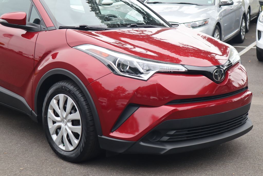 2019 Toyota C-HR Limited photo 2