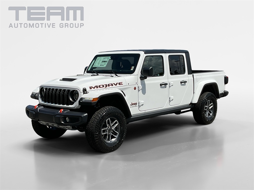 2025 Jeep Gladiator Mojave photo 3