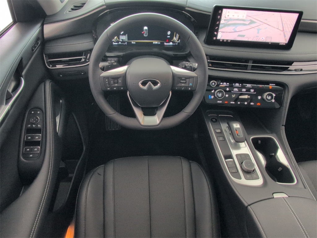 2026 Infiniti QX60 Luxe photo 8