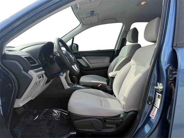 2017 Subaru Forester 2.5i photo 16