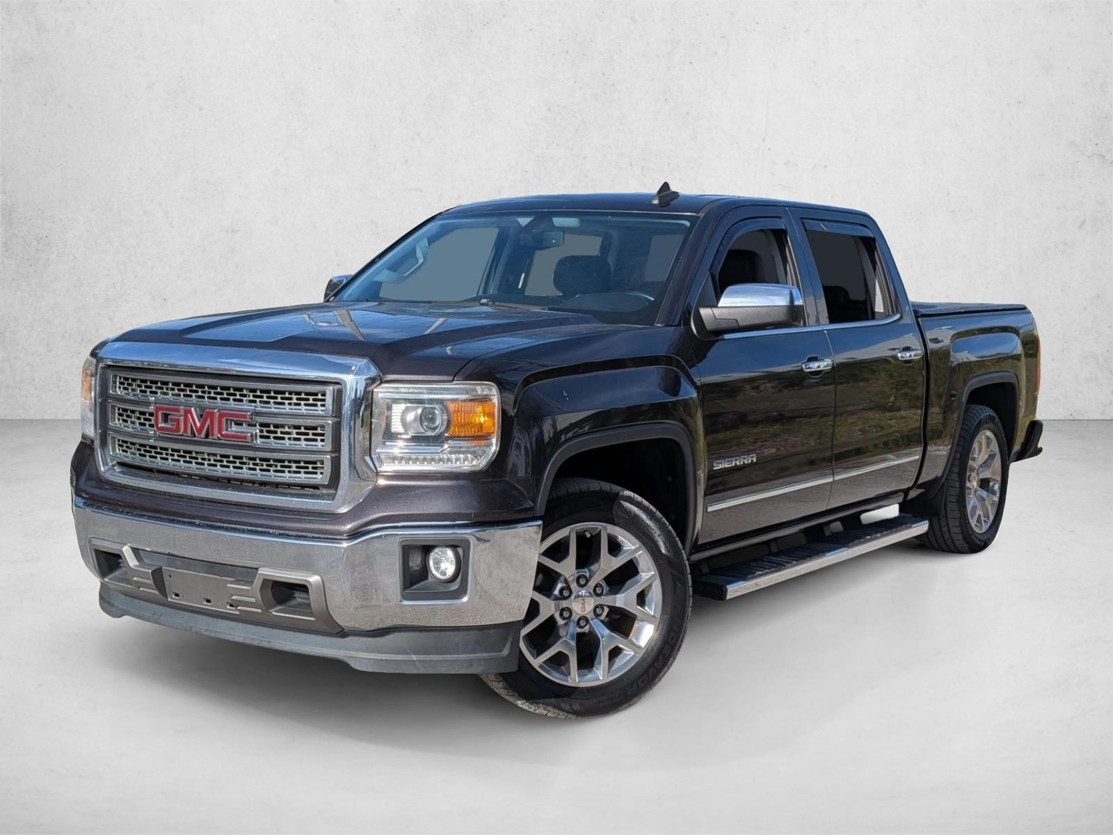 2015 GMC Sierra 1500 SLT's photo
