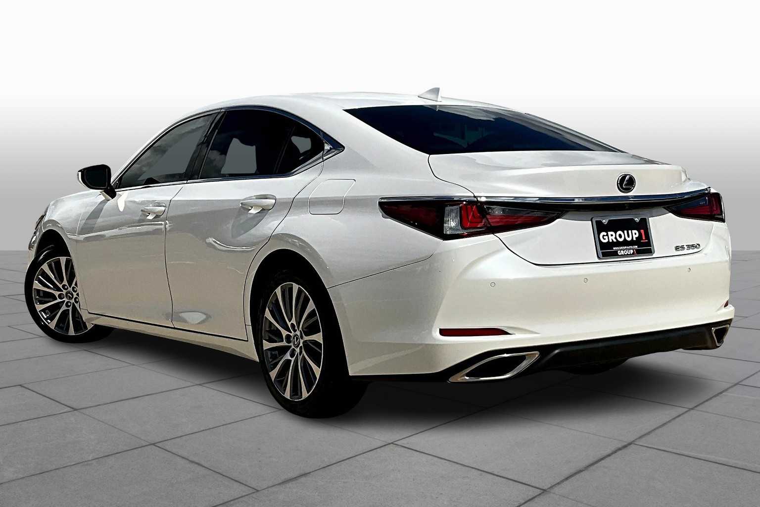 2020 Lexus ES 350 Luxury photo 10