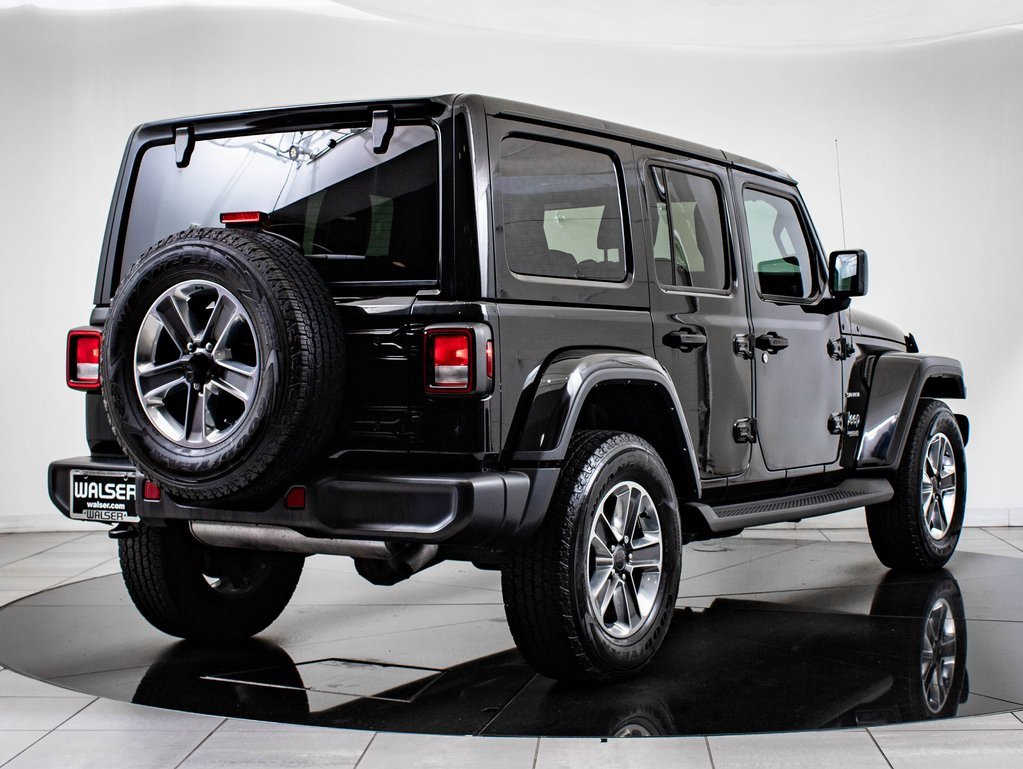 2022 Jeep Wrangler Unlimited Sahara photo 7