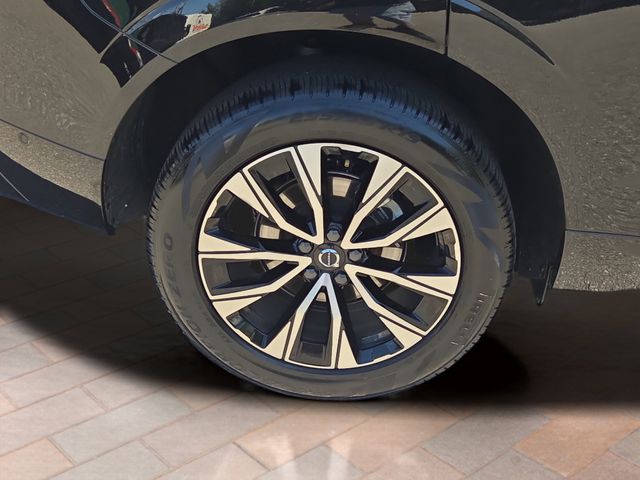 2025 Volvo XC60 B5 Plus photo 21