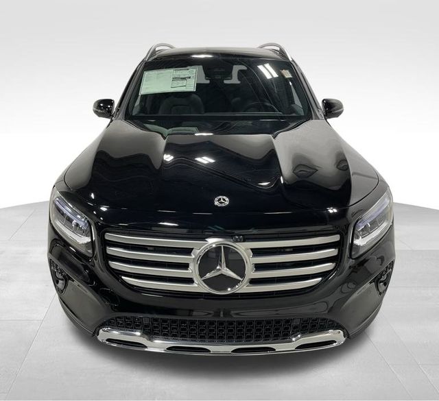 2025 Mercedes Benz GLB 250 4MATIC photo 2