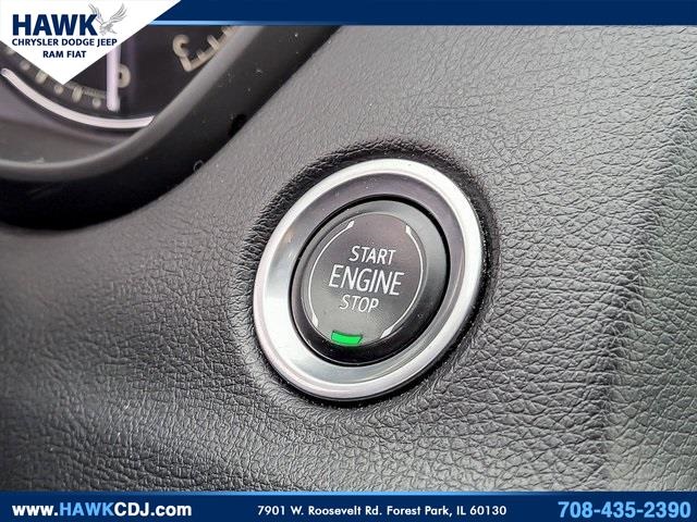 2023 CADILLAC XT4 - Image 17