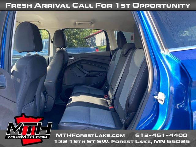 2017 Ford Escape SE photo 9
