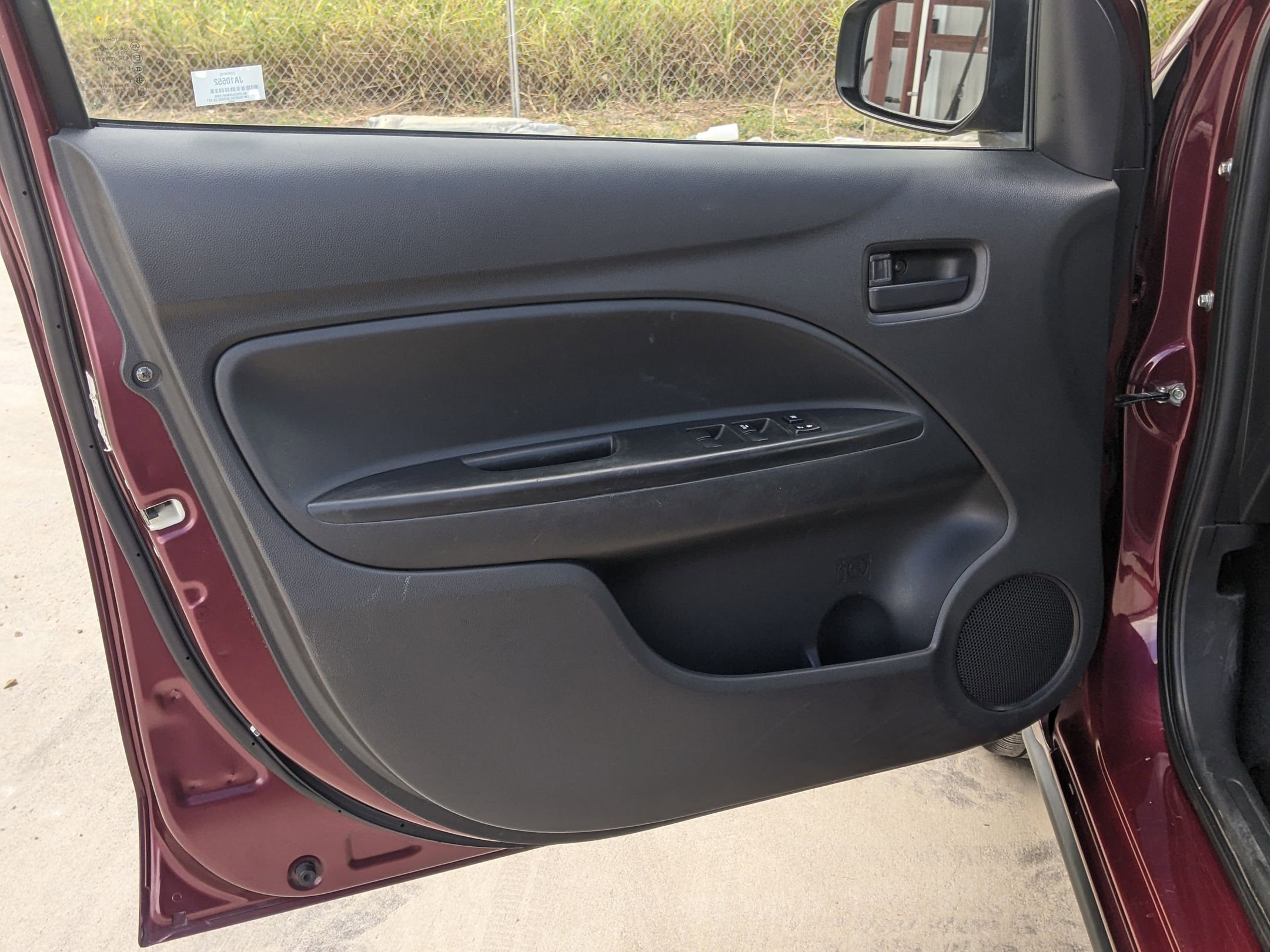 2021 Mitsubishi Mirage ES photo 17