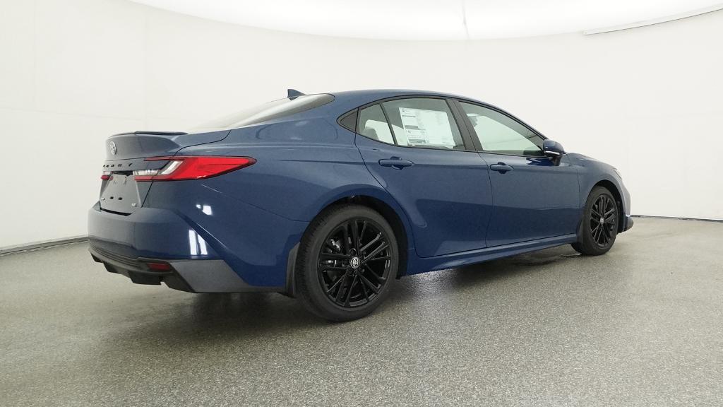 2026 Toyota Camry SE photo 21