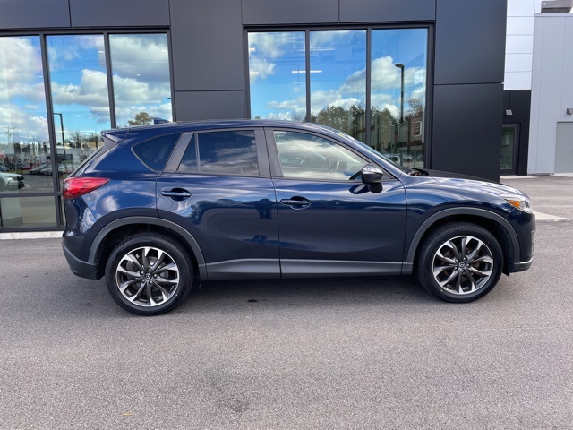 2016 Mazda CX-5 Grand Touring photo 3