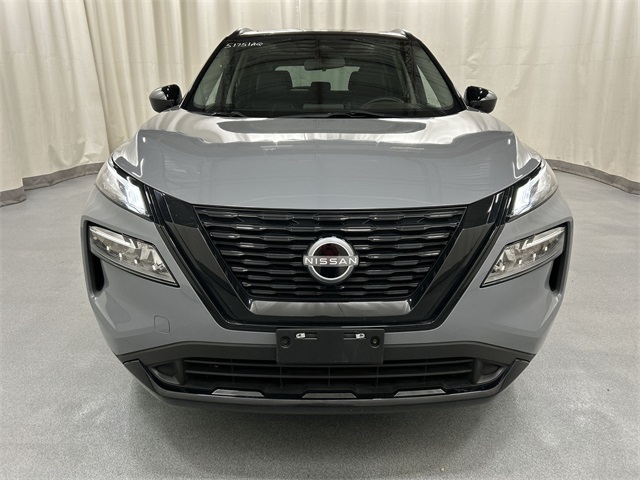 2023 Nissan Rogue SV photo 6