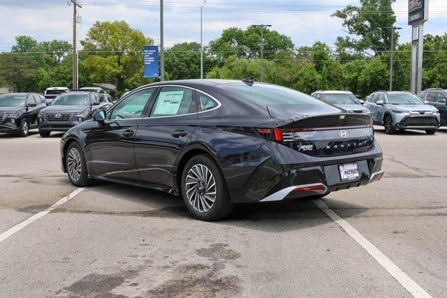 New 2025 Blue Hyundai Limited image 3