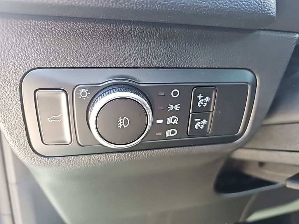 2025 Ford Escape ST-Line Select photo 21