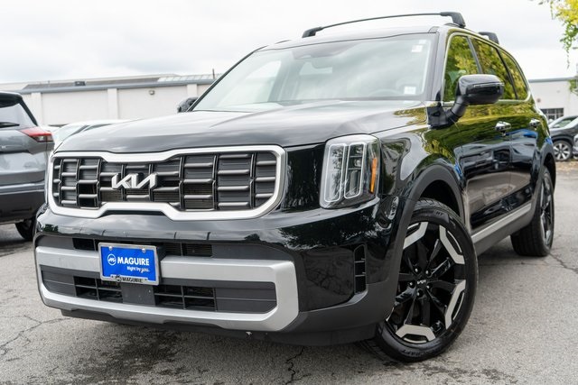 2023 Kia Telluride S's photo