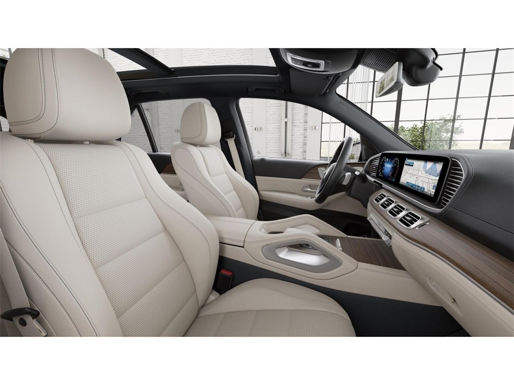 2026 Mercedes Benz GLE 450 4MATIC photo 3