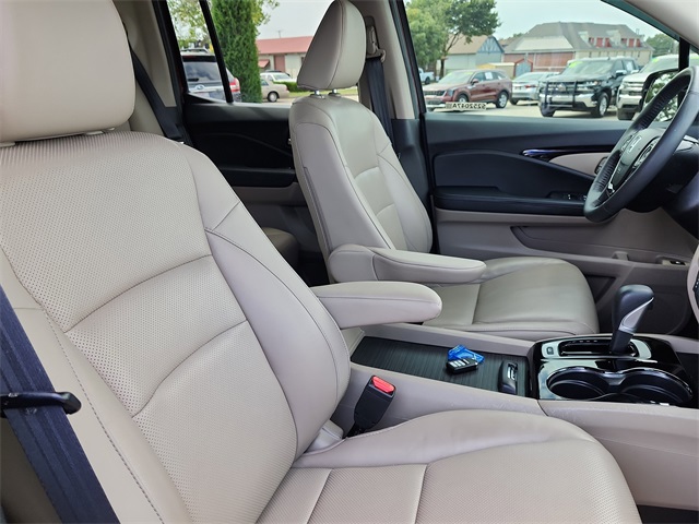 2019 Honda Ridgeline RTL-E photo 17