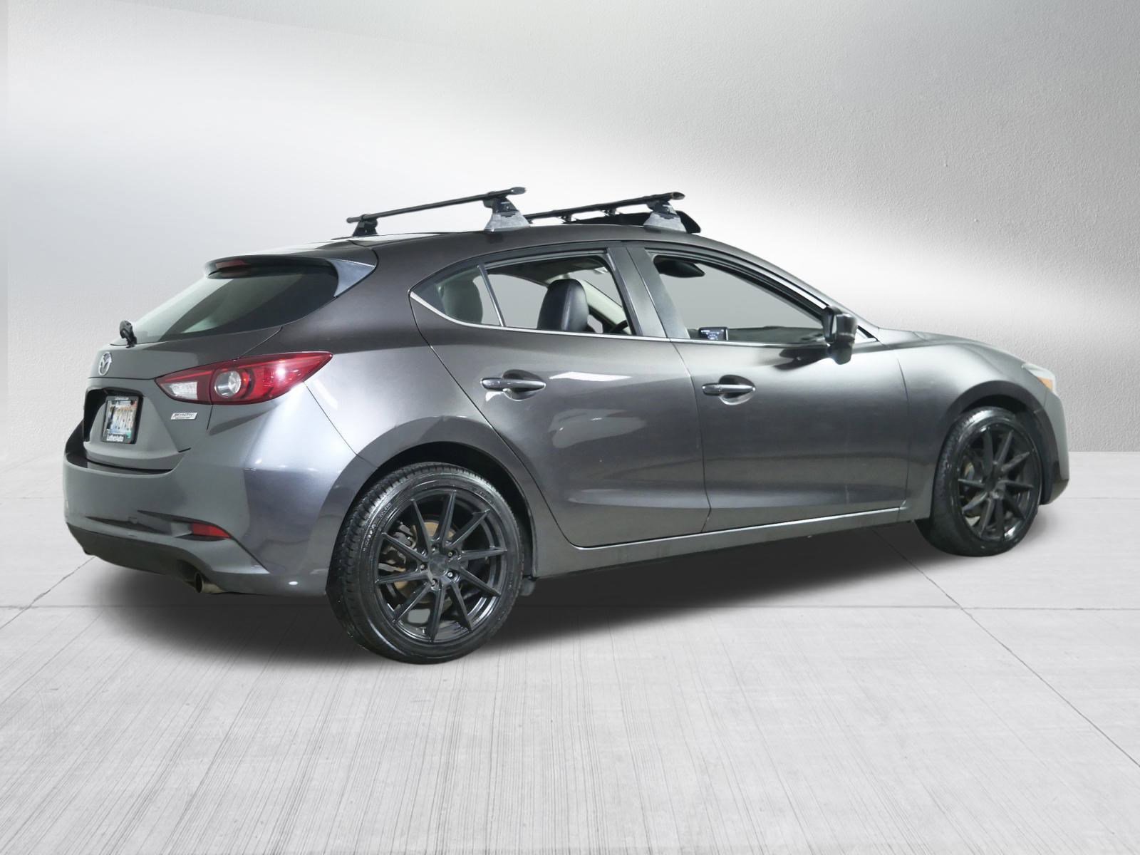2017 Mazda Mazda3 Touring photo 7