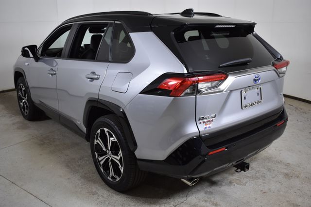 2021 Toyota RAV4 Prime XSE photo 2