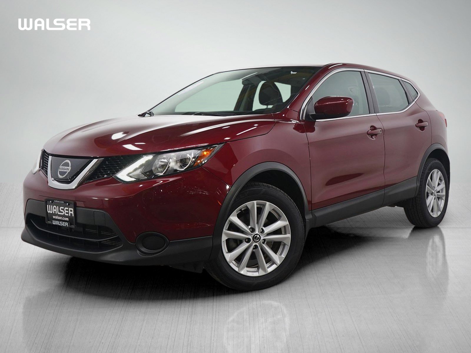 2019 Nissan Rogue Sport S's photo