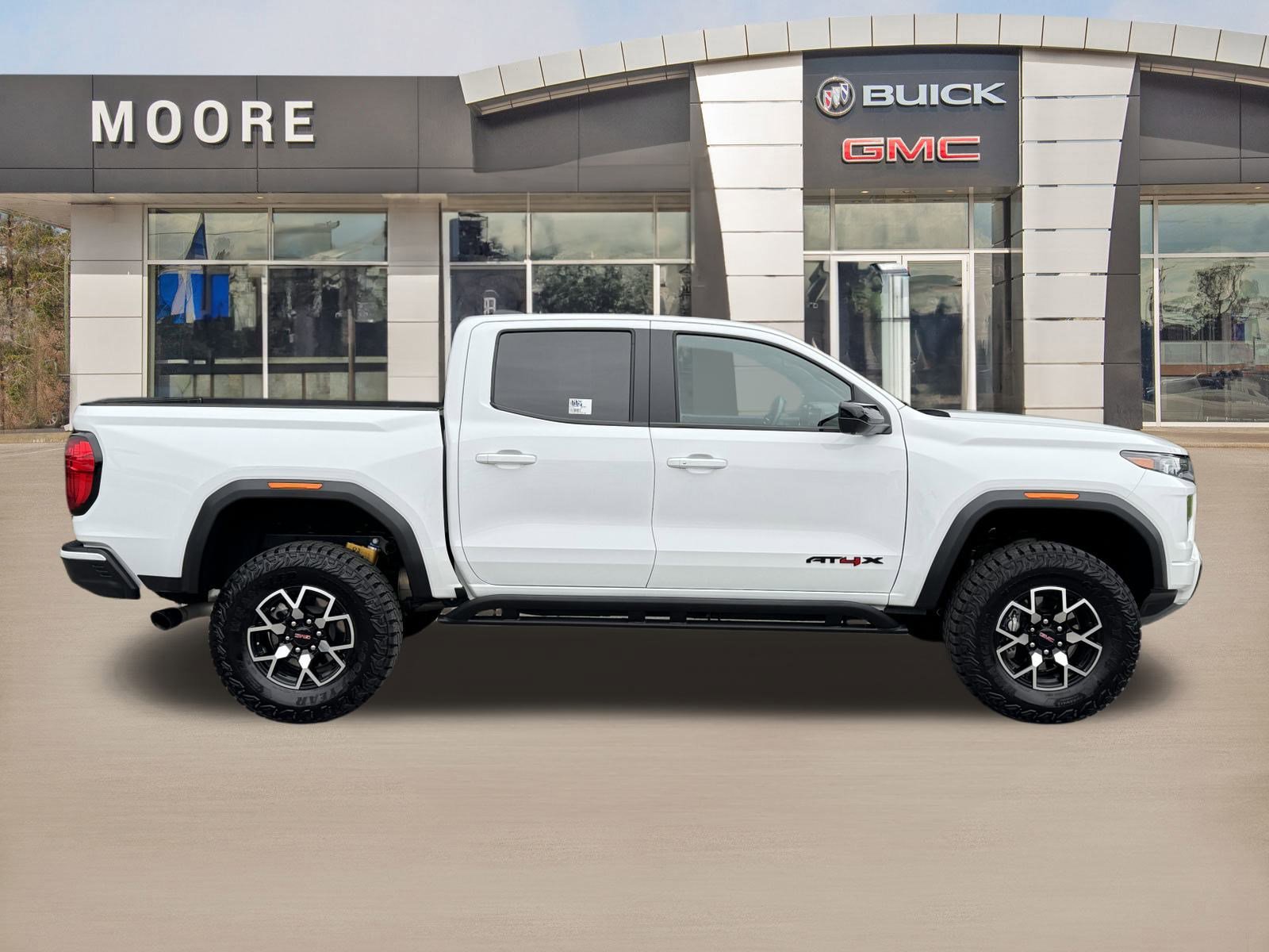 2023 Gmc Canyon AT4X photo 2