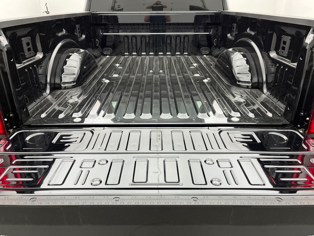 2026 Ford F-250 photo 7