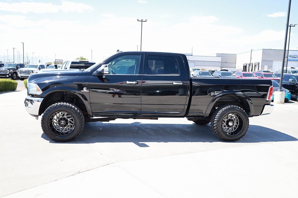2014 Ram 2500 Laramie photo 3