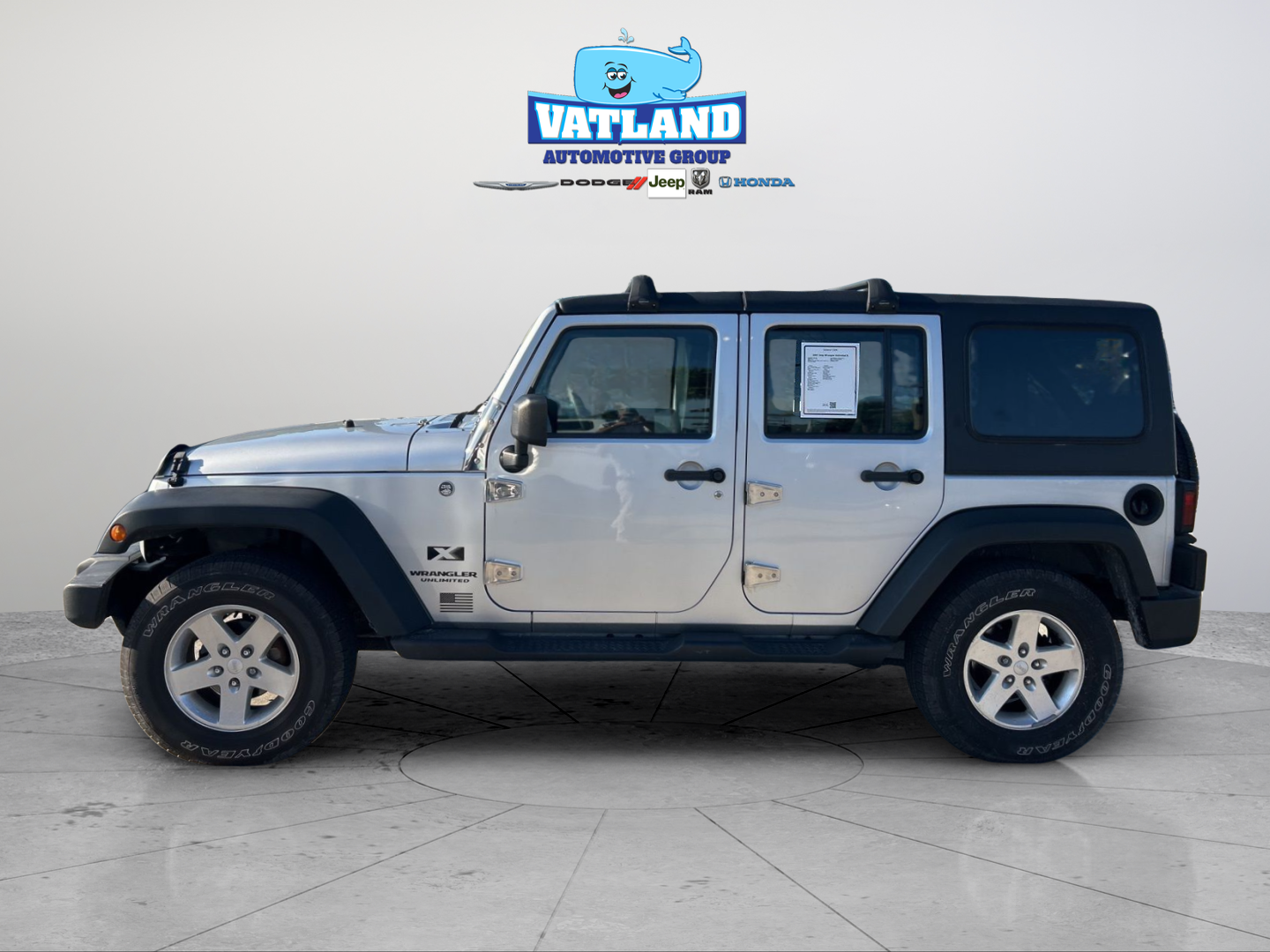 Used 2007 Jeep Wrangler Unlimited X with VIN 1J4GA39117L230268 for sale in Owensboro, KY
