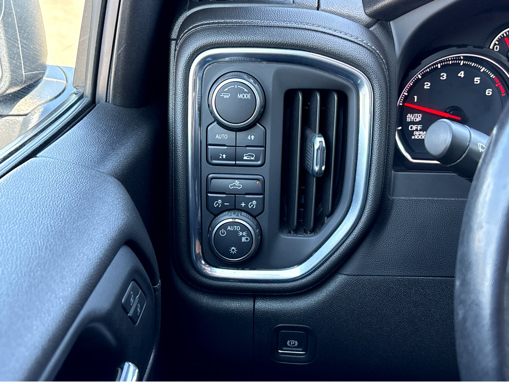 2021 Chevrolet Silverado 1500 LT photo 14