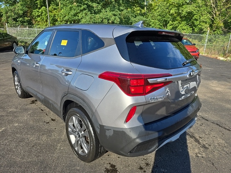 2021 Kia Seltos LX photo 4