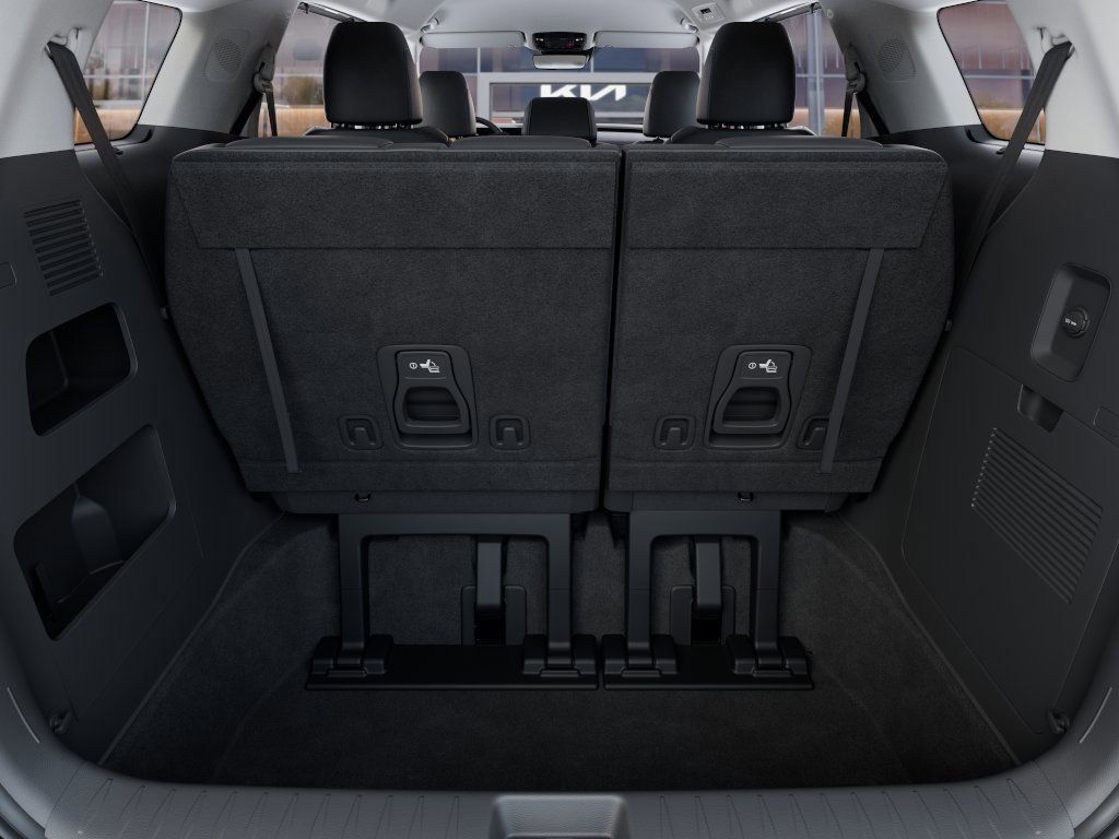 2026 Kia Carnival EX photo 18