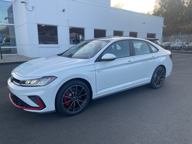 2026 Volkswagen Jetta GLI 2.0T Autobahn photo 2
