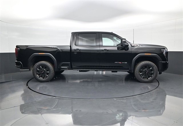 2026 Gmc Sierra 2500 HD photo 2