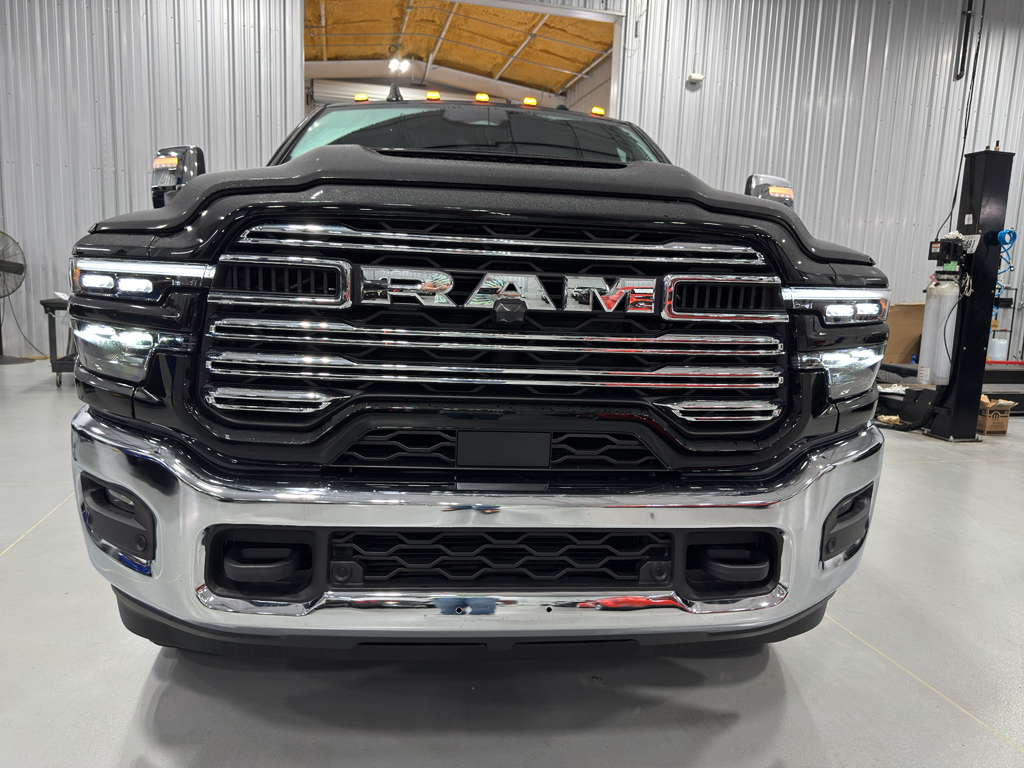 2025 Ram 2500 Laramie photo 19
