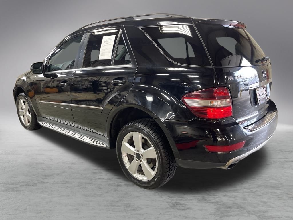 2010 Mercedes Benz ML 350 4MATIC photo 3