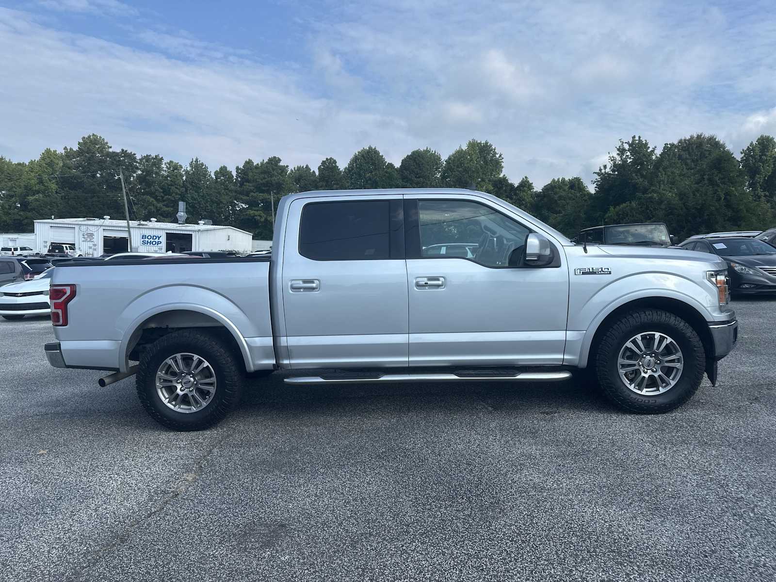 2019 Ford F-150 Lariat photo 3