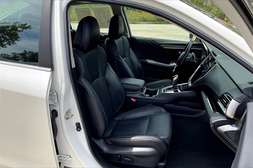 2020 Subaru Legacy Limited XT photo 4
