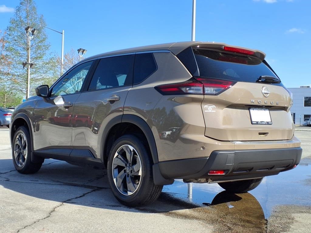 2025 Nissan Rogue SV photo 6