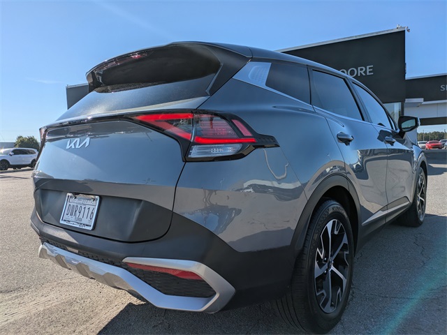 2023 Kia Sportage EX photo 2