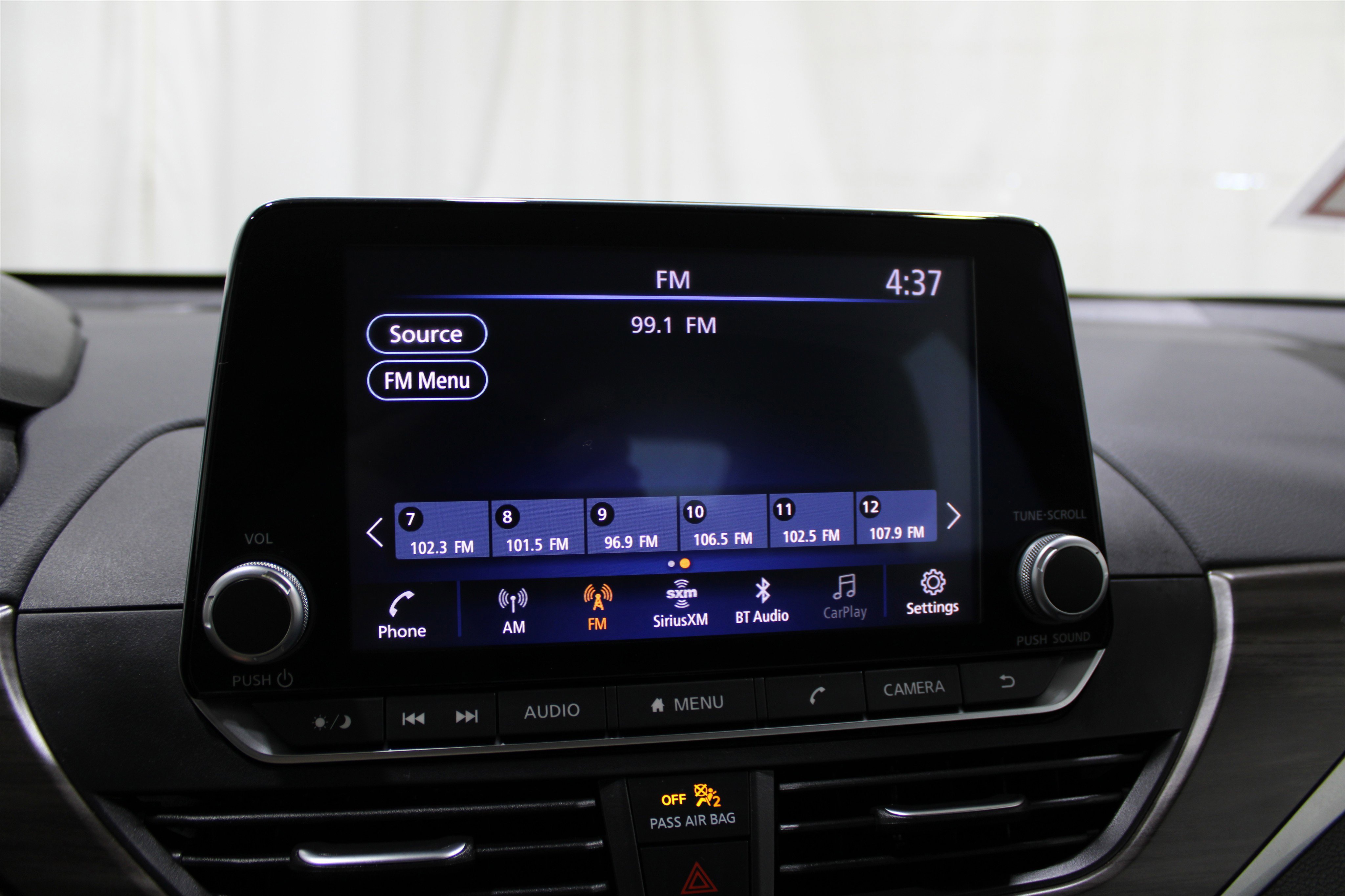 2024 Nissan Altima 2.5 SV photo 11