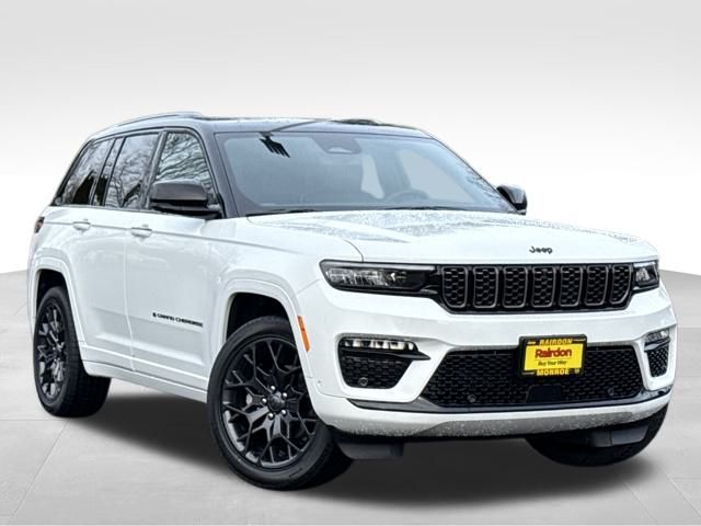 2025 Jeep Grand Cherokee Summit Reserve's photo
