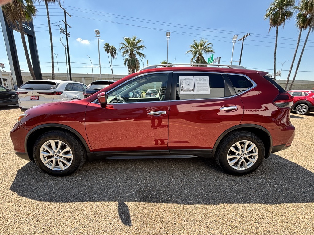 2020 Nissan Rogue SV photo 4