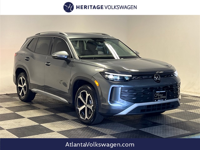 2026 Volkswagen Tiguan SE's photo